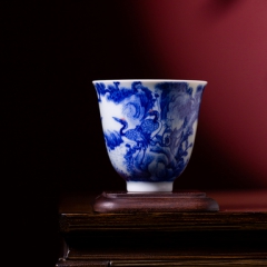 青花松鹤同春杯