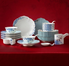 新年礼-铂金青花31头中餐具（6人位）