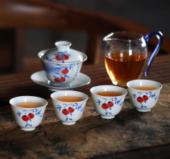 青花釉下红柿柿如意套组